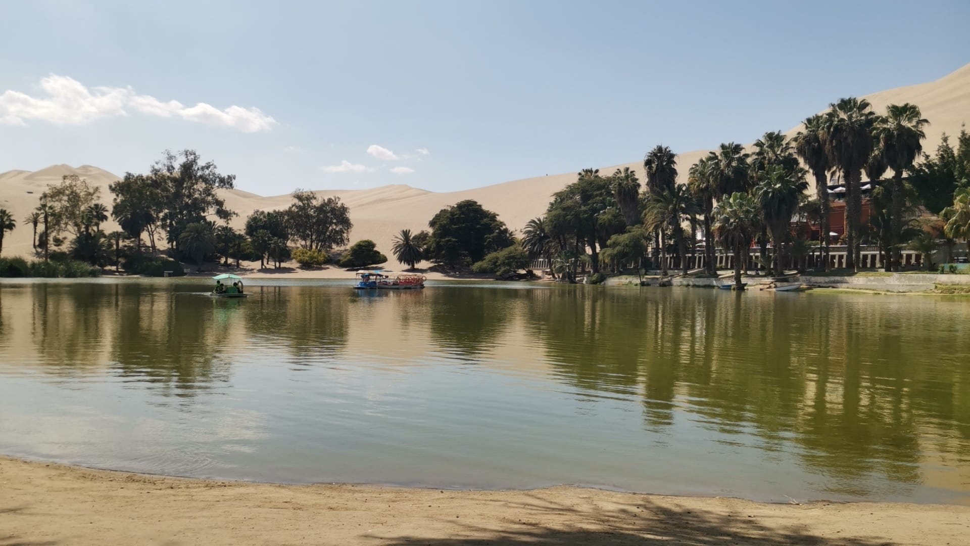 The lake of Huacachina